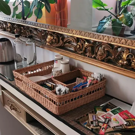 My Place - Navigli Mediolan