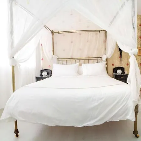 My Place - Navigli Bed & Breakfast Milan